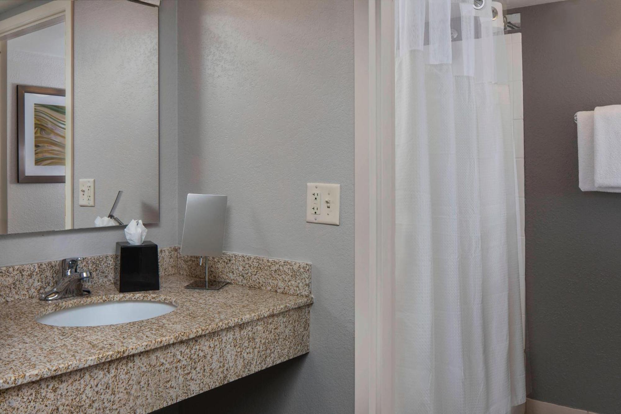 Courtyard By Marriott Daytona Beach Speedway/Airport Ngoại thất bức ảnh